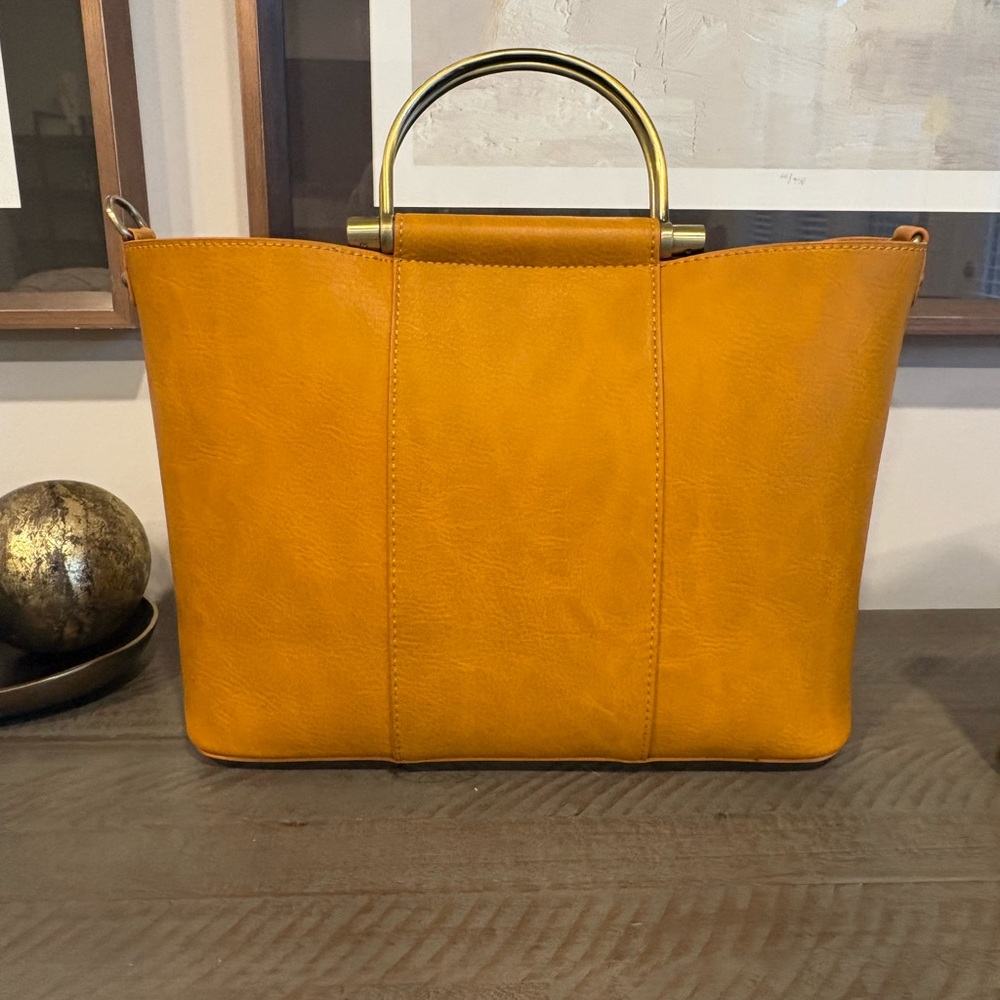 NWOT Altar’d State - Abbedale Purse - Picture 10 of 16